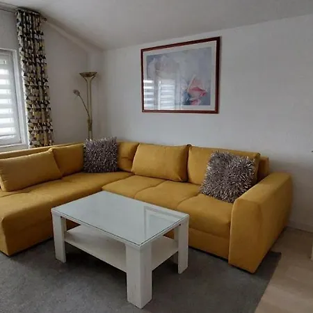 Apartament Laura